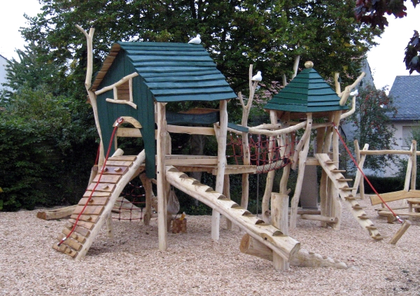 Aire-Jeux-Chateau-Bois