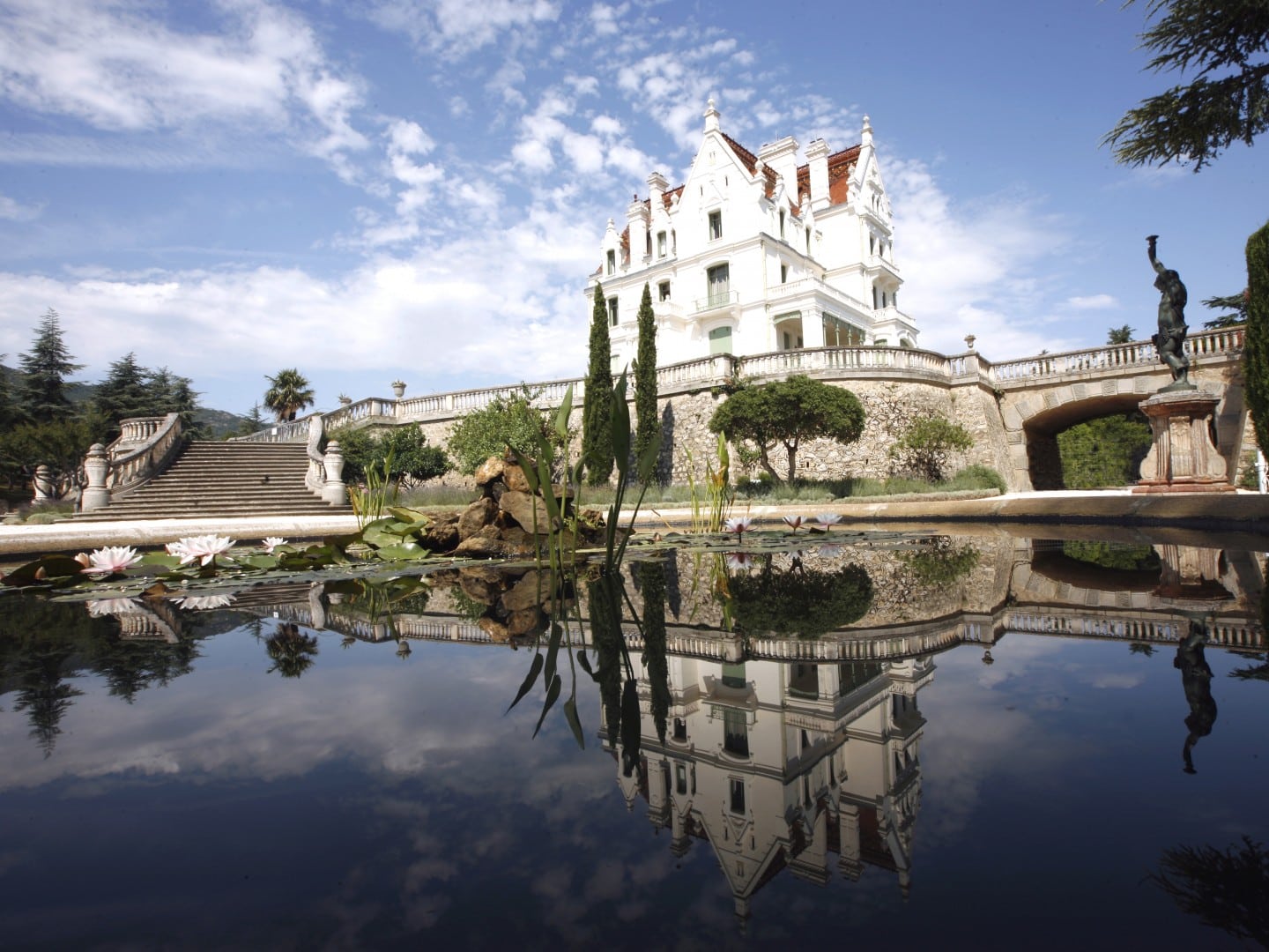 Chateau-de-Valmy-Argeles