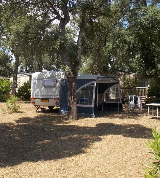 Forfait-confort-eau-camping-chenes-rouges-argeles